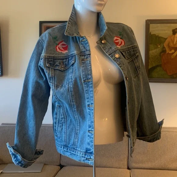 EMBROIDERED DENIM JACKET WITH TIGER BEES ROSES - Picture 5 of 14